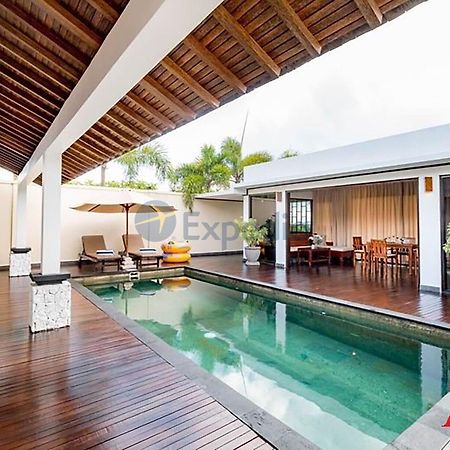 Airis Luxury Villas & Spa Ungasan Buitenkant foto