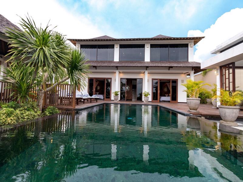Airis Luxury Villas & Spa Ungasan Buitenkant foto